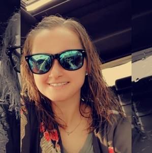 Meet your Posher, Alyssa